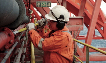 How Marine Engineers Protect The Ocean Environment